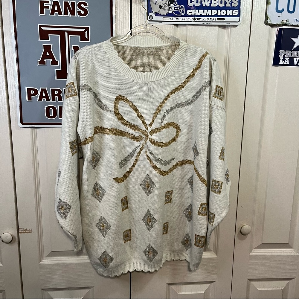 Glamour Knit Women’s Sweater